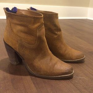 Dolce vita tan booties